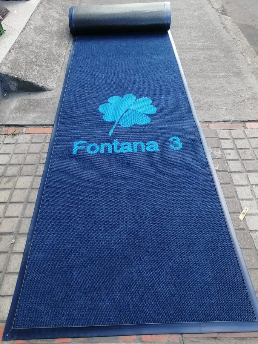 Fontana 3 · Pasillo en rollo